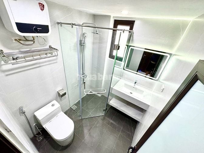 LÔ GÓC 6 TẦNG NGỌC THỤY – THANG MÁY – FULL NỘI THẤT– CÁCH PHỐ 10m–11 T