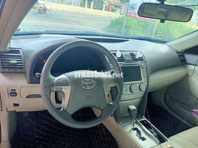 Toyota Camry 2.4G 2006 xe gia đình