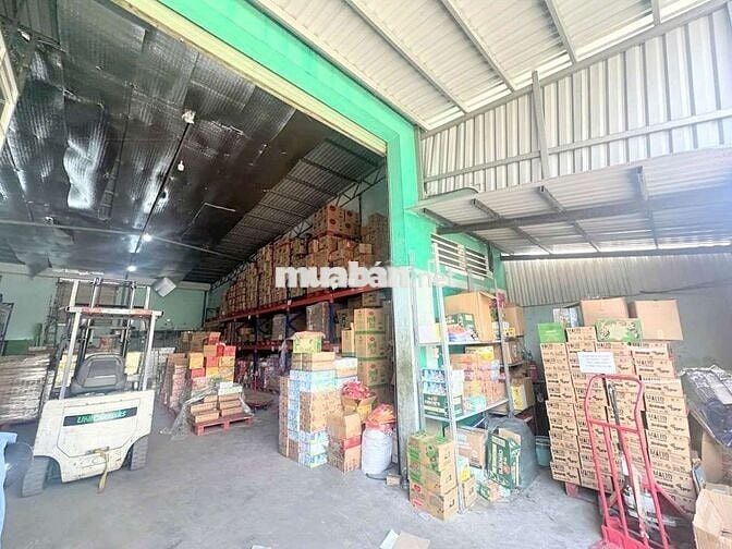 CHO  THUÊ  KHO  XƯỞNG ( 240 m2)HƯƠNG LỘ 2.  QUẬN BÌNH  TÂN