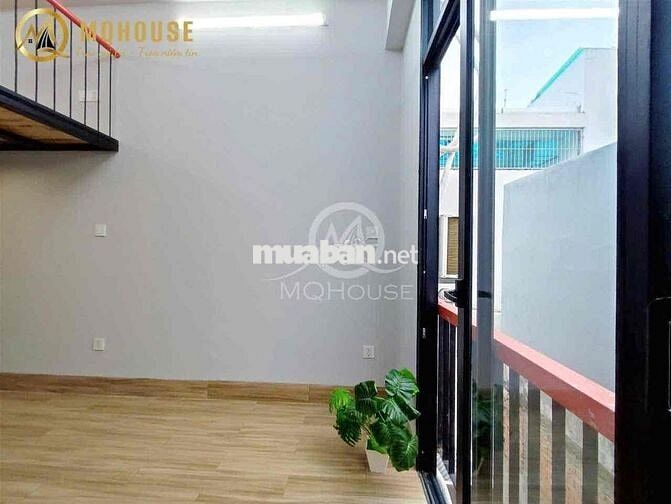 KHAI TRƯƠNG PHÒNG GÁC LỬNG BALCONY CAO CẤP GẦN ETOWN CỘNG HOÀ