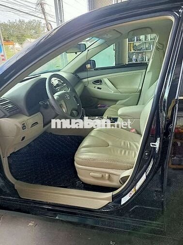 Toyota Camry 2.4G 2006 xe gia đình