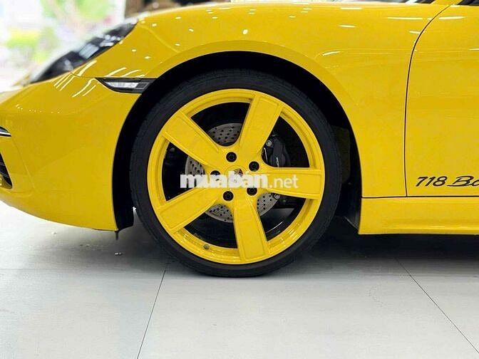 Porsche 718Boxster sx 2024 odo 1.100 km