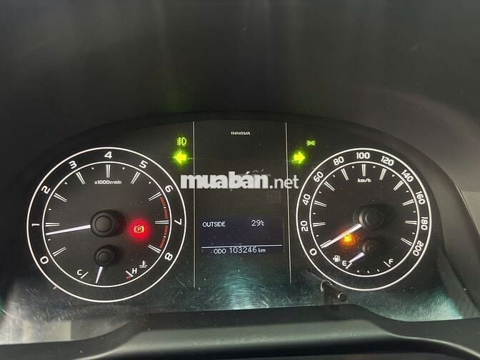 Innova 2019 Số Sàn - 103.240 km - Giá Còn Giảm