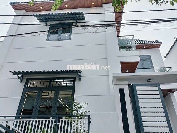 BÁN NHÀ BIỆT THỰ MINI XÂY KIỂU HIỆN ĐẠI. NỘI  THẤT CAO CẤP.