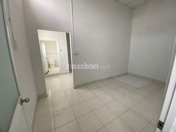 CHO THUÊ NHÀ 1 LẦU HẺM TẢI - LÃ XUÂN OAI. P TNPA. QUẬN 9