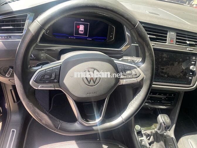 Volkswagen Tiguan 2022 Tiguan Luxury - 380000 km