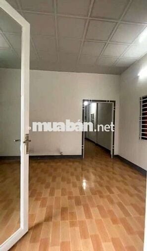 BÁN NHÀ
CẤP 4 THỔ CƯ - MẶT TIỀN SÔNG BẾN BẠ, TÂN PHÚ (CÁCH KDC TÂN PHÚ
