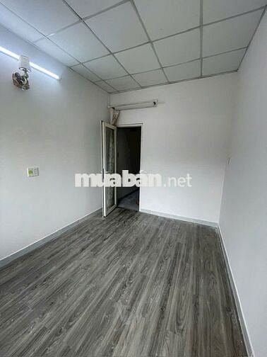 Nhà mới 3 phòng ở liền nở hậu 6m