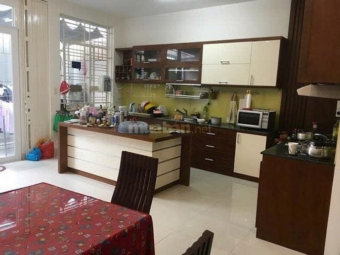 Mặt tiền đường 11 Thảo Điền 150m2 (6m*25m) SHR nhà 3 tầng khu vip Q2 