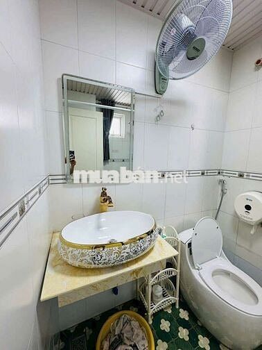 BÁN CĂN HỘ 
ĐẸP HIỆN ĐẠI TÂY NGUYÊN PLAZA, 109M2
, CĂN GÓC 3PN, 3WC.