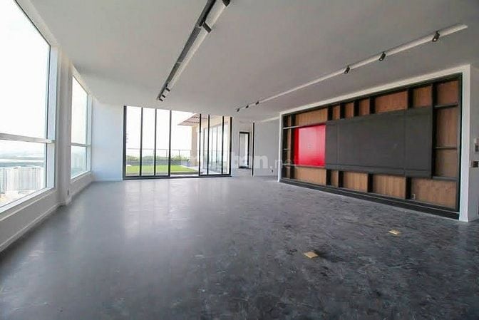 Penthouse bán hoặc cho thuê tại Thảo Điền Pearl 2 tầng sân vườn 501m2