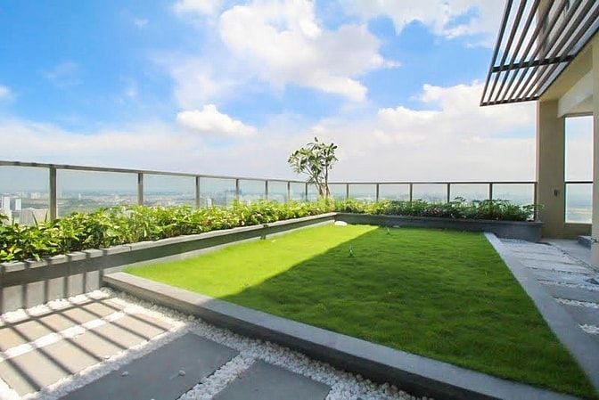 Penthouse bán hoặc cho thuê tại Thảo Điền Pearl 2 tầng sân vườn 501m2