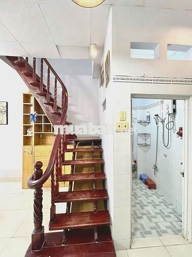 Nhà nguyên căn 50 m2 2 phòng ngủ đường Bắc Hải Quận 10