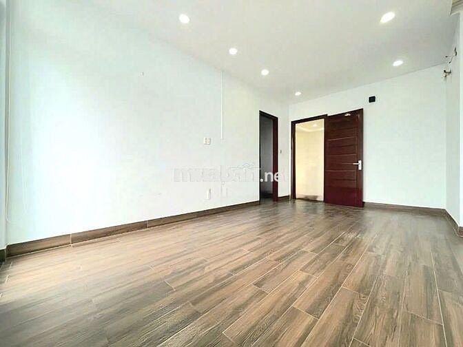 Cho thuê nhà Hẻm xe hơi - 152/7A Thành Thái, Phường 12, Quận 10