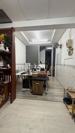 7 TỎI NHANH MỚI KỊP, MẶT TIỀN NHẬT TẢO QUẬN 10 34M2 3 TẦNG RẺ NHẤT KHU