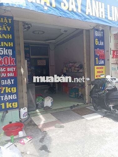Mặt bằng sát chợ Bình Long, Bình Tân.