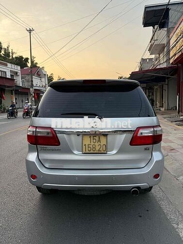 Toyota Fortuner 2009 2.5G - 150000 km