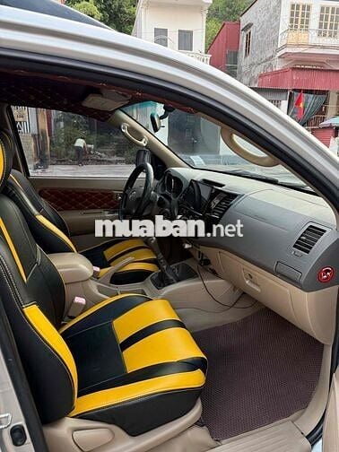 Toyota Fortuner 2009 2.5G - 150000 km