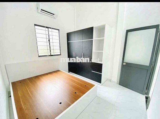 Bán nhanh căn nhà ngay chợ Bà Cả 920tr