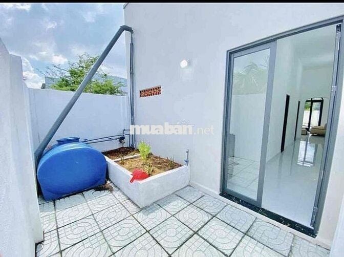 Bán nhanh căn nhà ngay chợ Bà Cả 920tr