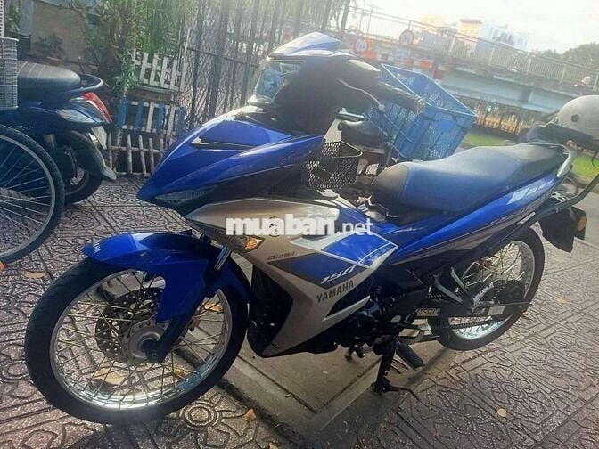 Xe chạy êm trầy xước nhẹ