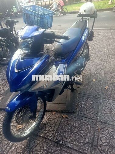 Xe chạy êm trầy xước nhẹ
