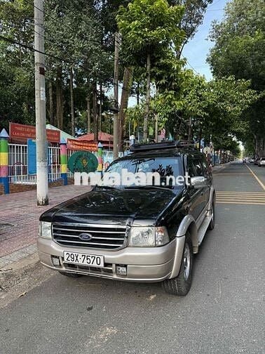 Ford Everest 2012 Limited 4x2 - 180000 km