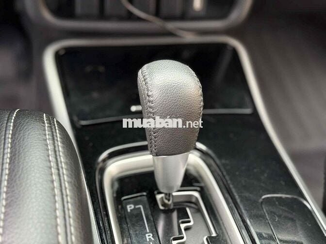Mitsubishi Outlander 2019 2.0 CVT - 49000 km