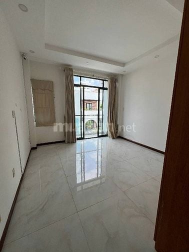 Gần Chợ Tân Quy, 04 Tầng, DT 4x22m