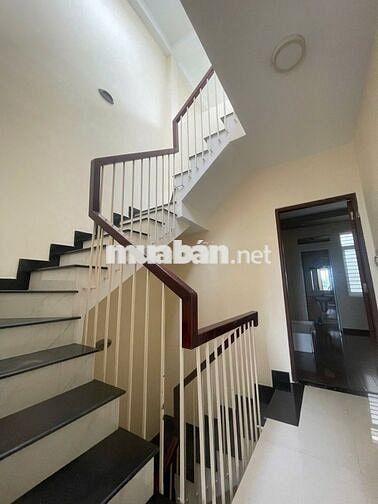 🏡 DTSD:183M2, NHÀ 4 TẦNG, HXH NGUYỄN ĐÌNH CHÍNH, P15 CHỈ 9.8 TỶ TL.