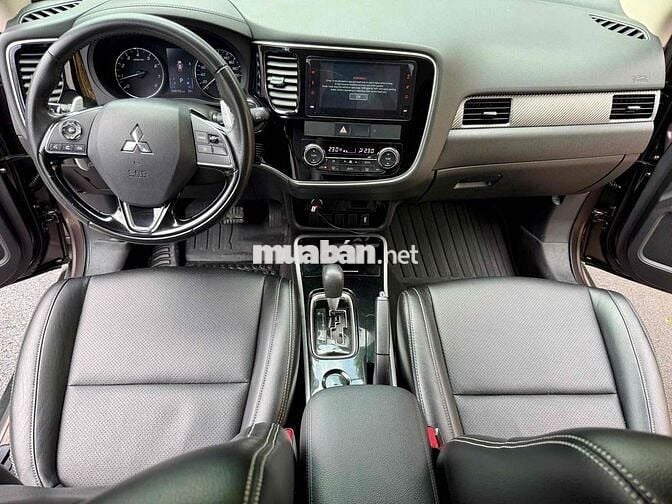 Mitsubishi Outlander 2019 2.0 CVT - 49000 km