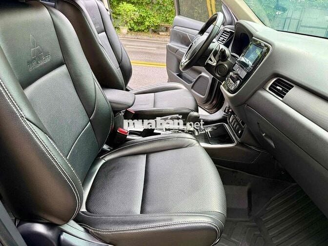 Mitsubishi Outlander 2019 2.0 CVT - 49000 km