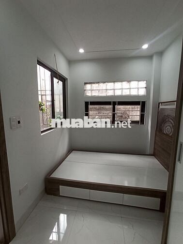 BÁN CHUNG CƯ N5 HỒNG MAI, THANH NHÀN, Ở NGAY, OTO ĐỖ CỬA, ĐỦ ĐỒ