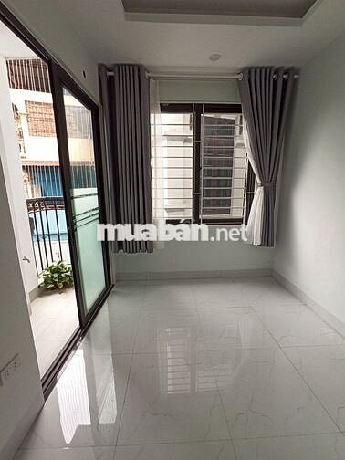 BÁN CHUNG CƯ N5 HỒNG MAI, THANH NHÀN, Ở NGAY, OTO ĐỖ CỬA, ĐỦ ĐỒ