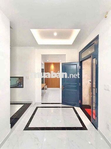 nhà đẹp 3 lầu 4 phòng ngủ 4wc, hẻm 704 Hương Lộ 2. BTĐ A Bình Tân