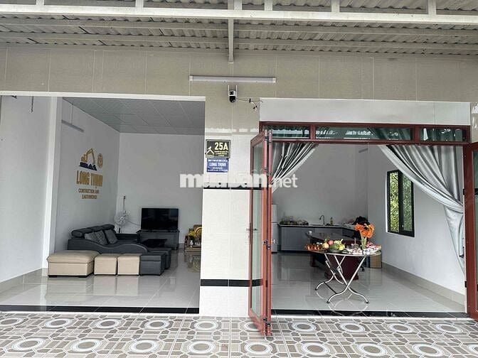 bán nhà mặt tiền 200m2 tại xã Củ Chi