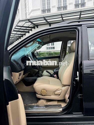 Toyota Fortuner 2016 máy DẦU 30E/5 số còn mới đẹp
