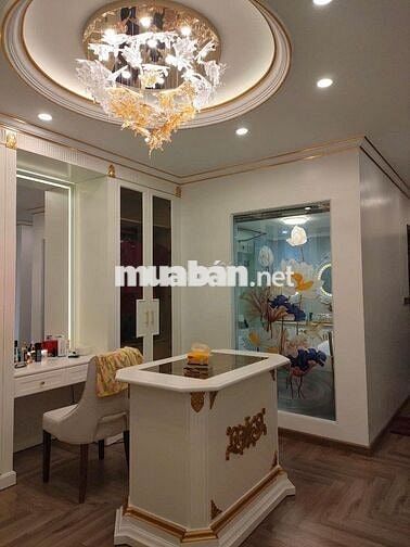 Nhà đẹp long lanh – Sang như biệt thự Pháp giữa lòng Thanh Xuân!