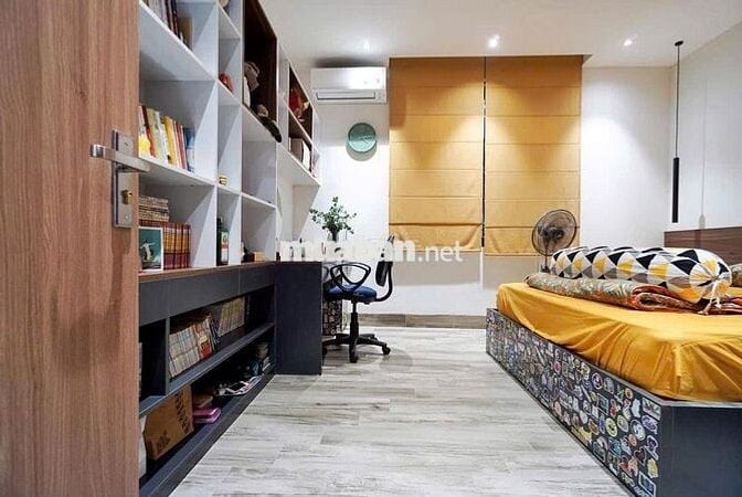 Lõi Thanh Xuân - Ô tô tránh - Vỉa hè to - Nhà mới, thang máy - 19,7 Tỷ
