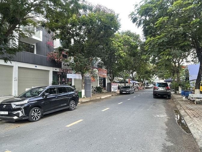 ĐẤT NỀN MẶT TIỀN LÃ XUÂN OAI – CẠNH VINHOMES Q9 & VÀNH ĐAI 3 