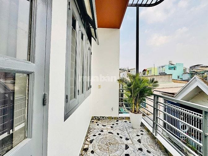 Nhà 52m2 Nguyễn Thái Bình-Tân Bình giá 1 Tỷ 930 vị trí cực đẹp