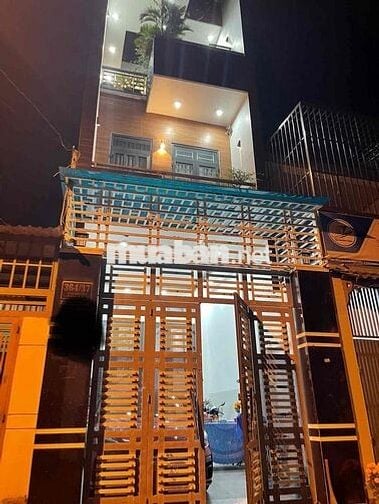 Nhà mới 3,5 tấm, nội thất cao cấp