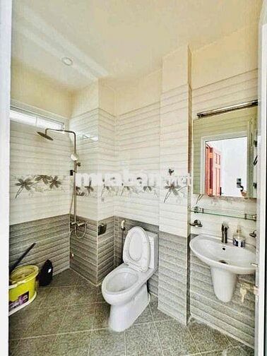 CHO THUÊ NHÀ PHỐ MỚI TINH 5PN DƯƠNG QUẢNG HÀM P6 GÒ VẤP