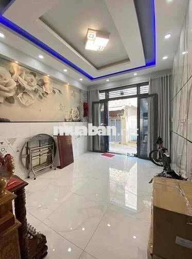 Bán nhà đẹp 3 tầng Bình Tân 44m2- BTCT- 3 pn- hoàn công- 5.tỷ05