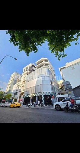 Mặt Tiền Số 1 Trần Nhật Duật P. Tân Định Quận 1 Diện Tích : 7,85x15,41