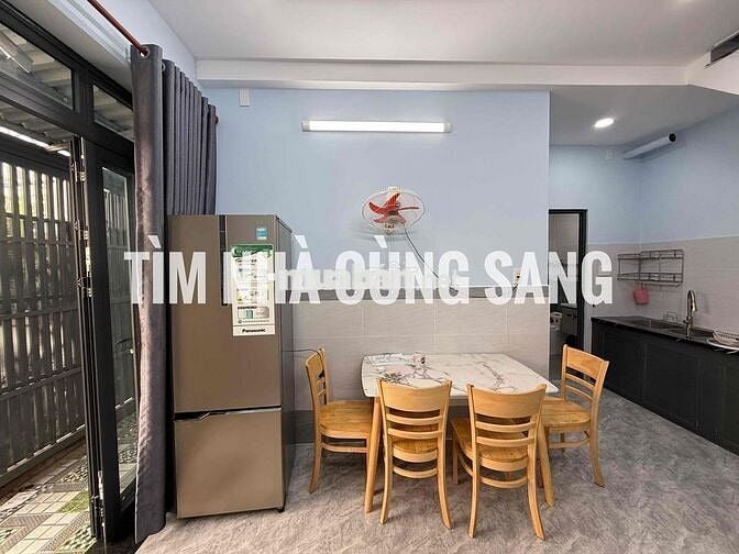 NHÀ HẺM XE TẢI FULL NỘI THẤT 3PN CÁCH PHẠM VĂN ĐỒNG CHỈ 500M GIÁ TỐT