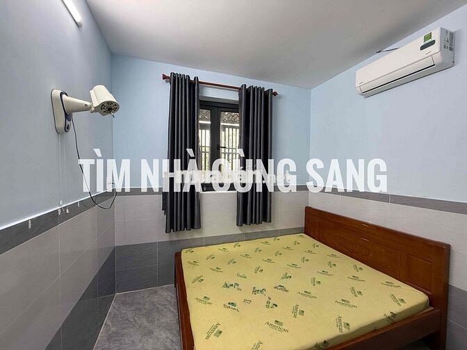 NHÀ HẺM XE TẢI FULL NỘI THẤT 3PN CÁCH PHẠM VĂN ĐỒNG CHỈ 500M GIÁ TỐT