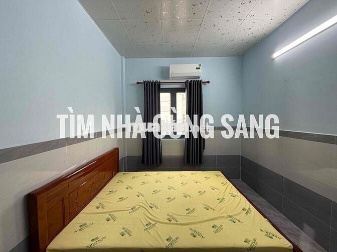 NHÀ HẺM XE TẢI FULL NỘI THẤT 3PN CÁCH PHẠM VĂN ĐỒNG CHỈ 500M GIÁ TỐT