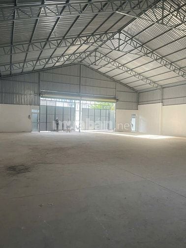 cho thuê xưởng mới xây dựng xong 520m2