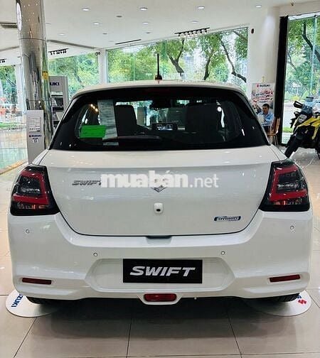 Suzuki Swift Hybrid 2025 - Màu Trắng giao ngay
